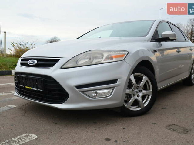 Серый Форд Мондео, объемом двигателя 2 л и пробегом 206 тыс. км за 7750 $, фото 4 на Automoto.ua