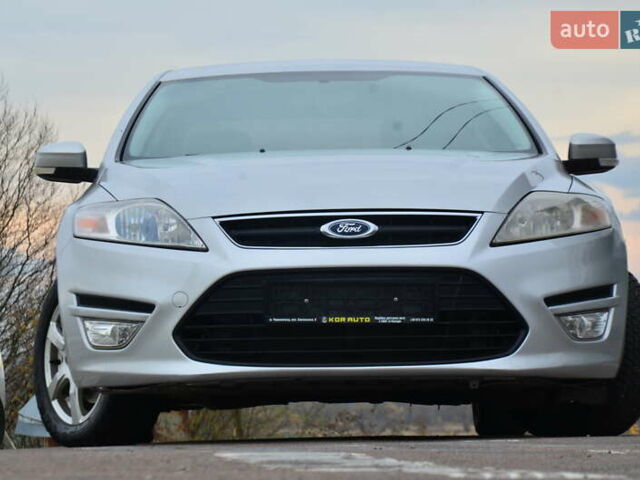 Сірий Форд Мондео, об'ємом двигуна 2 л та пробігом 206 тис. км за 7888 $, фото 21 на Automoto.ua