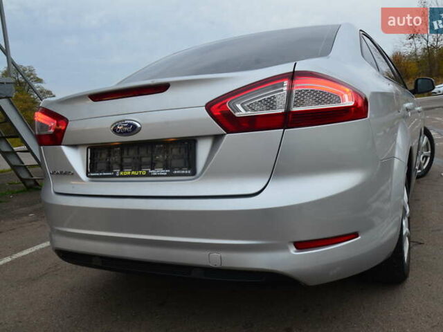 Сірий Форд Мондео, об'ємом двигуна 2 л та пробігом 206 тис. км за 7888 $, фото 30 на Automoto.ua
