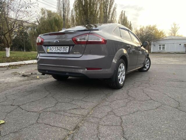 Серый Форд Мондео, объемом двигателя 1.6 л и пробегом 266 тыс. км за 11500 $, фото 5 на Automoto.ua