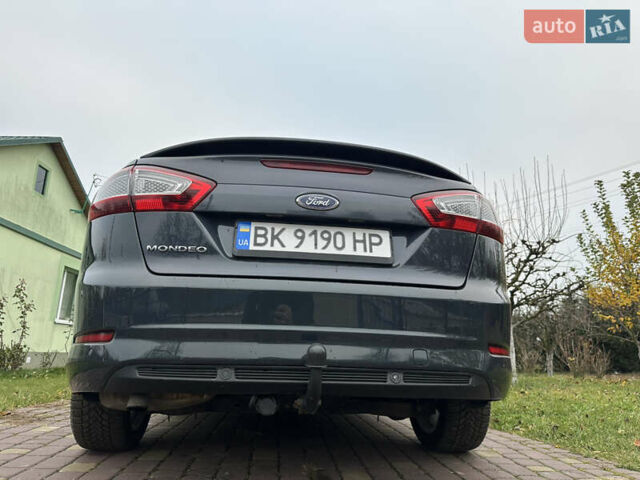 Серый Форд Мондео, объемом двигателя 1.56 л и пробегом 230 тыс. км за 10500 $, фото 50 на Automoto.ua