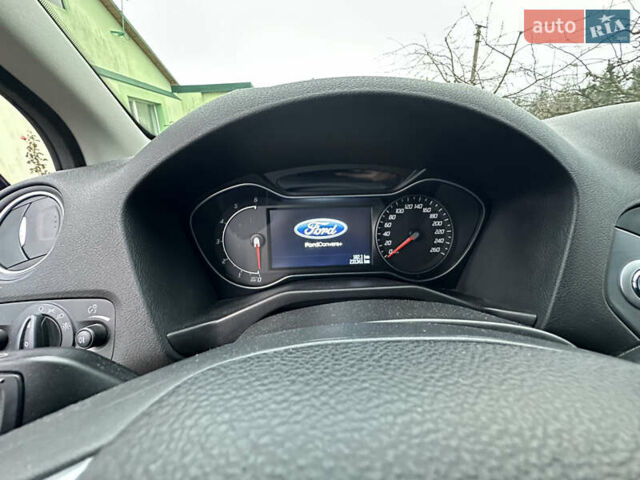 Серый Форд Мондео, объемом двигателя 1.56 л и пробегом 230 тыс. км за 10500 $, фото 32 на Automoto.ua