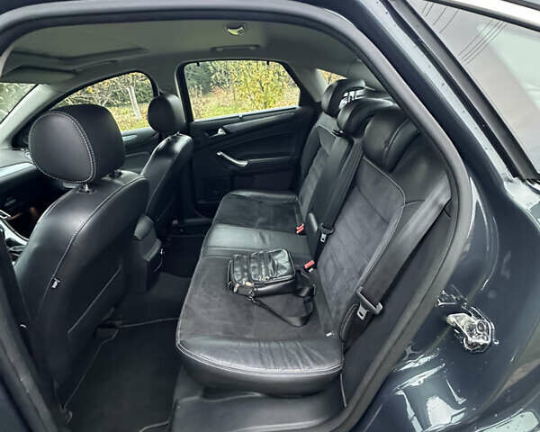 Серый Форд Мондео, объемом двигателя 1.56 л и пробегом 230 тыс. км за 10500 $, фото 39 на Automoto.ua