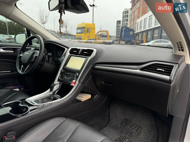 Серый Форд Мондео, объемом двигателя 2 л и пробегом 207 тыс. км за 11555 $, фото 14 на Automoto.ua