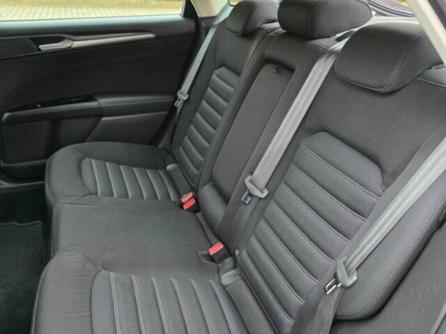 Серый Форд Мондео, объемом двигателя 2 л и пробегом 73 тыс. км за 4400 $, фото 8 на Automoto.ua