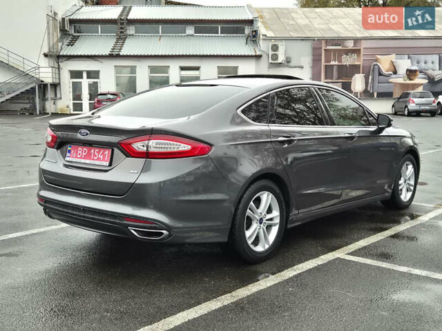 Серый Форд Мондео, объемом двигателя 2 л и пробегом 125 тыс. км за 15600 $, фото 8 на Automoto.ua
