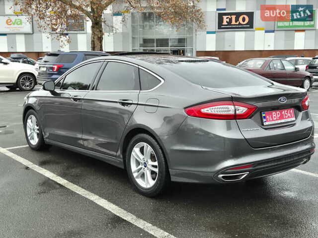 Серый Форд Мондео, объемом двигателя 2 л и пробегом 125 тыс. км за 15600 $, фото 7 на Automoto.ua