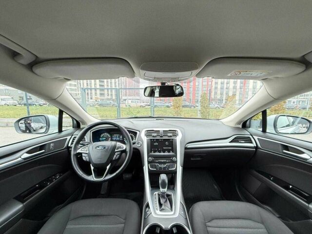 Серый Форд Мондео, объемом двигателя 2 л и пробегом 146 тыс. км за 14900 $, фото 14 на Automoto.ua