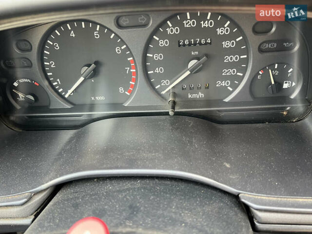 Серый Форд Мондео, объемом двигателя 1.6 л и пробегом 261 тыс. км за 2700 $, фото 9 на Automoto.ua