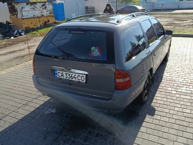 Сірий Форд Мондео, об'ємом двигуна 2.5 л та пробігом 1000 тис. км за 2500 $, фото 3 на Automoto.ua