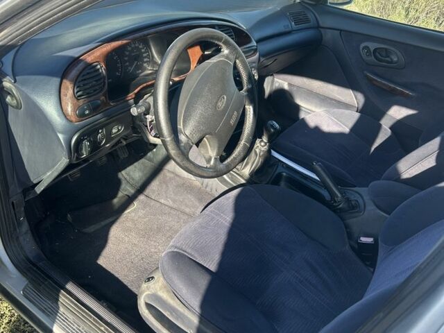 Форд Мондео 1998 в Одессе на Automoto.ua Серый Форд Мондео, объемом двигателя 1.8 л и пробегом 200 тыс. км за 700 $, фото 3 на Automoto.ua
