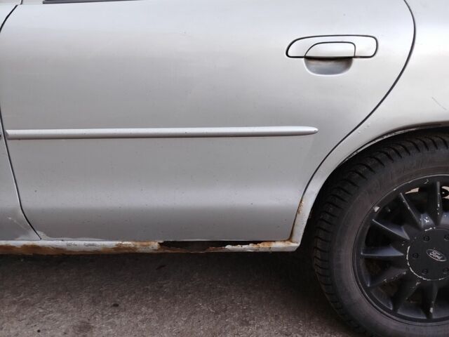 Серый Форд Мондео, объемом двигателя 1.8 л и пробегом 3 тыс. км за 2300 $, фото 2 на Automoto.ua