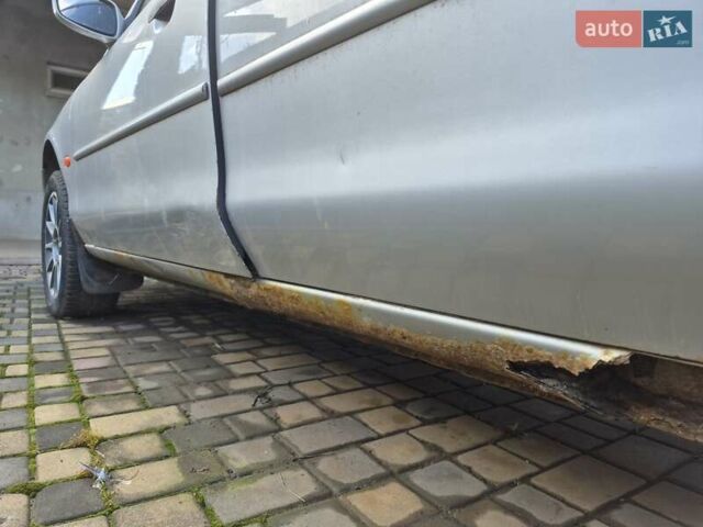 Серый Форд Мондео, объемом двигателя 1.79 л и пробегом 320 тыс. км за 1700 $, фото 2 на Automoto.ua