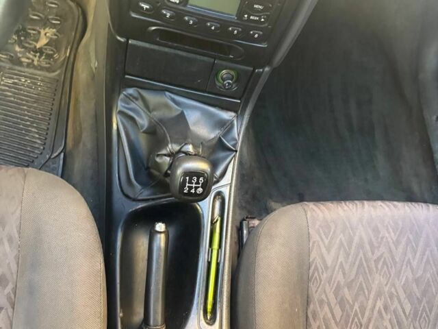 Серый Форд Мондео, объемом двигателя 0 л и пробегом 300 тыс. км за 900 $, фото 4 на Automoto.ua