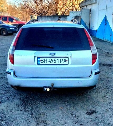 Серый Форд Мондео, объемом двигателя 2 л и пробегом 0 тыс. км за 3700 $, фото 3 на Automoto.ua