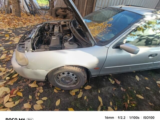 Серый Форд Мондео, объемом двигателя 0 л и пробегом 300 тыс. км за 900 $, фото 1 на Automoto.ua