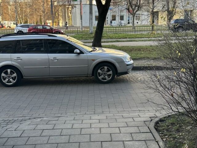 Серый Форд Мондео, объемом двигателя 2 л и пробегом 400 тыс. км за 2500 $, фото 5 на Automoto.ua