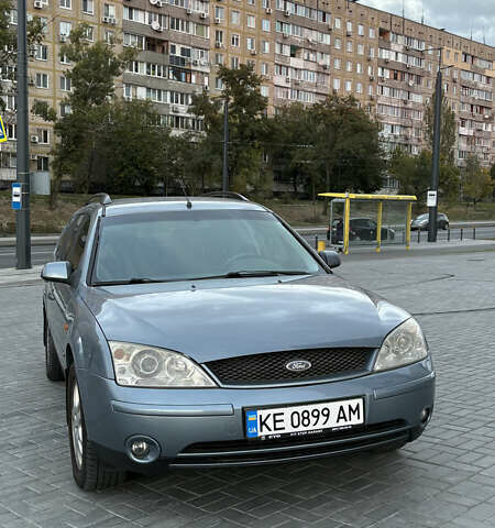 Серый Форд Мондео, объемом двигателя 2 л и пробегом 300 тыс. км за 4341 $, фото 3 на Automoto.ua