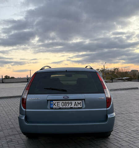 Серый Форд Мондео, объемом двигателя 2 л и пробегом 300 тыс. км за 4341 $, фото 15 на Automoto.ua