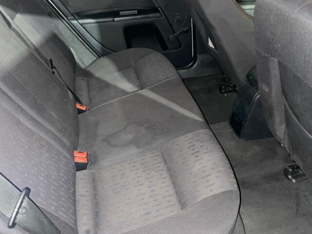 Серый Форд Мондео, объемом двигателя 2 л и пробегом 254 тыс. км за 3500 $, фото 4 на Automoto.ua