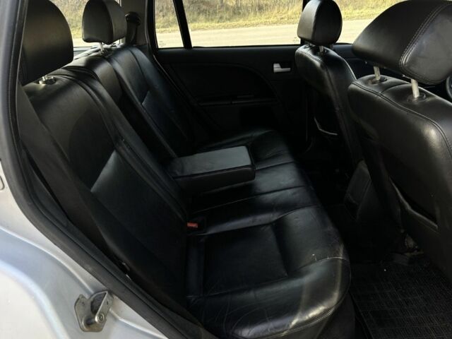 Серый Форд Мондео, объемом двигателя 2 л и пробегом 390 тыс. км за 2000 $, фото 8 на Automoto.ua