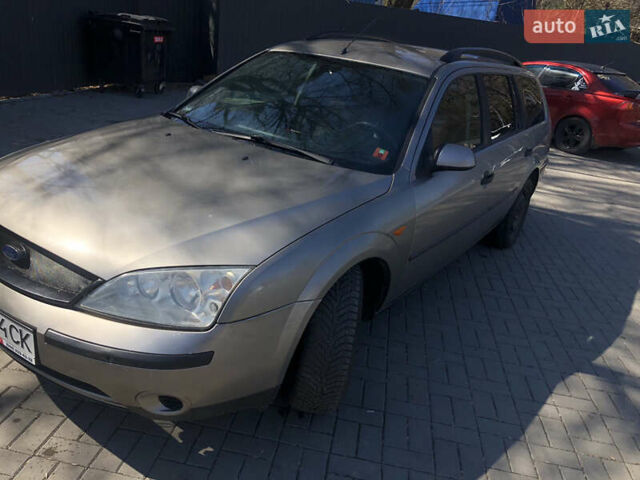 Серый Форд Мондео, объемом двигателя 1.8 л и пробегом 410 тыс. км за 2699 $, фото 5 на Automoto.ua