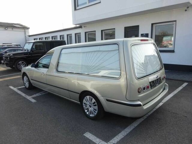 Серый Форд Мондео, объемом двигателя 1.8 л и пробегом 113 тыс. км за 11265 $, фото 4 на Automoto.ua