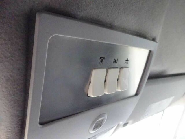 Серый Форд Мондео, объемом двигателя 1.8 л и пробегом 113 тыс. км за 11265 $, фото 7 на Automoto.ua