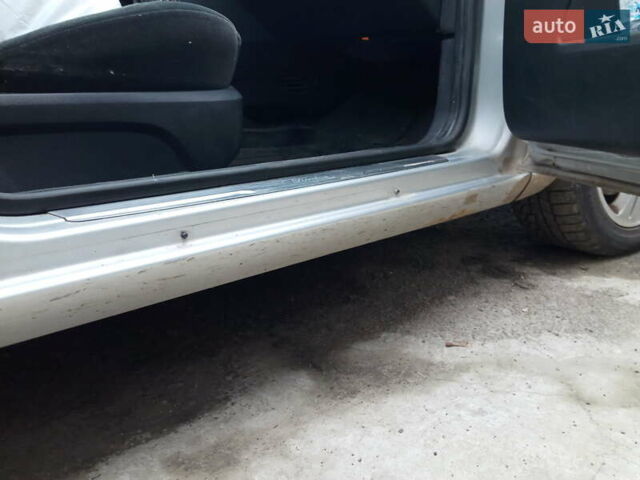 Серый Форд Мондео, объемом двигателя 2 л и пробегом 424 тыс. км за 2500 $, фото 15 на Automoto.ua