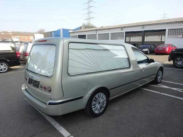 Серый Форд Мондео, объемом двигателя 1.8 л и пробегом 113 тыс. км за 11265 $, фото 2 на Automoto.ua