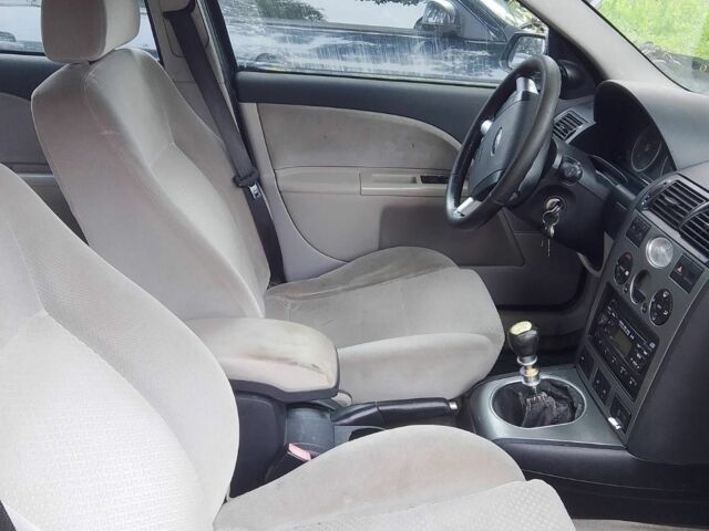 Серый Форд Мондео, объемом двигателя 0 л и пробегом 3 тыс. км за 479 $, фото 3 на Automoto.ua