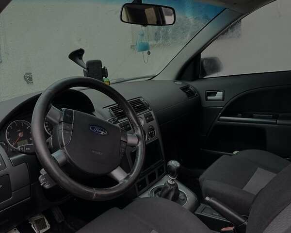 Серый Форд Мондео, объемом двигателя 1.8 л и пробегом 200 тыс. км за 3500 $, фото 5 на Automoto.ua