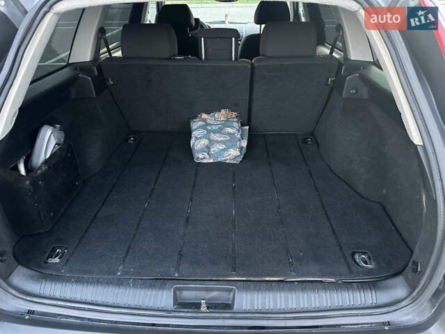 Форд Мондео 2003 в Черновцах на Automoto.ua Серый Форд Мондео, объемом двигателя 2 л и пробегом 300 тыс. км за 3350 $, фото 18 на Automoto.ua