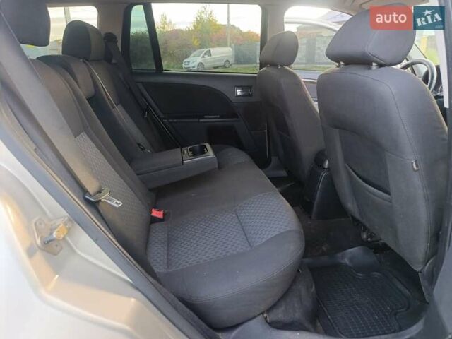 Серый Форд Мондео, объемом двигателя 1.8 л и пробегом 227 тыс. км за 2999 $, фото 20 на Automoto.ua