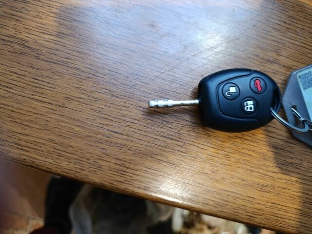 Серый Форд Мондео, объемом двигателя 2 л и пробегом 256 тыс. км за 3400 $, фото 19 на Automoto.ua