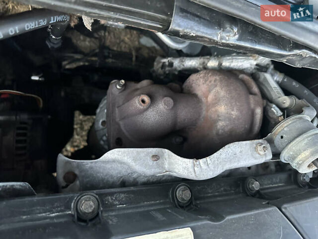 Форд Мондео 2003 в Черновцах на Automoto.ua Серый Форд Мондео, объемом двигателя 2 л и пробегом 300 тыс. км за 3350 $, фото 25 на Automoto.ua