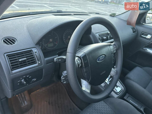Форд Мондео 2003 в Черновцах на Automoto.ua Серый Форд Мондео, объемом двигателя 2 л и пробегом 300 тыс. км за 3350 $, фото 12 на Automoto.ua
