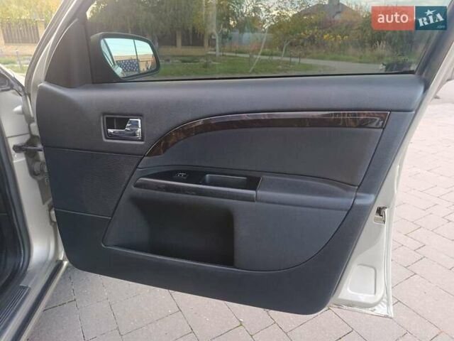 Серый Форд Мондео, объемом двигателя 1.8 л и пробегом 227 тыс. км за 2999 $, фото 22 на Automoto.ua