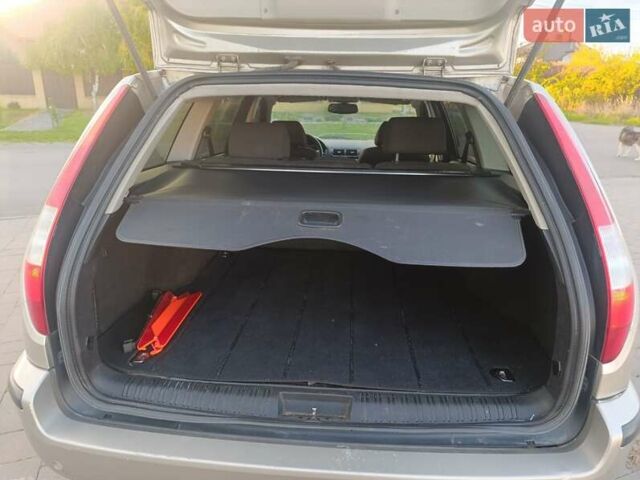 Серый Форд Мондео, объемом двигателя 1.8 л и пробегом 227 тыс. км за 2999 $, фото 15 на Automoto.ua