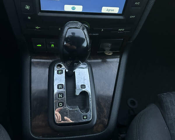 Форд Мондео 2003 в Черновцах на Automoto.ua Серый Форд Мондео, объемом двигателя 2 л и пробегом 300 тыс. км за 3350 $, фото 30 на Automoto.ua