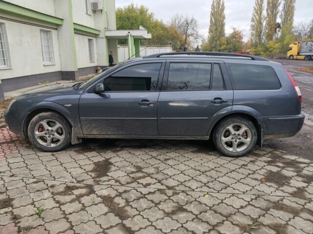 Форд Мондео 2003 в Ужгороде на Automoto.ua Серый Форд Мондео, объемом двигателя 2 л и пробегом 408 тыс. км за 5450 $, фото 3 на Automoto.ua