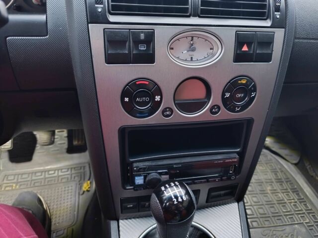 Серый Форд Мондео, объемом двигателя 2 л и пробегом 256 тыс. км за 3400 $, фото 10 на Automoto.ua