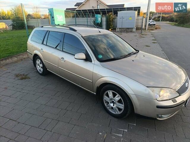 Серый Форд Мондео, объемом двигателя 1.8 л и пробегом 227 тыс. км за 2999 $, фото 10 на Automoto.ua