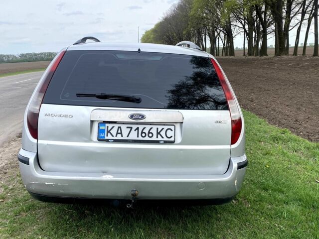 Серый Форд Мондео, объемом двигателя 2 л и пробегом 374 тыс. км за 3500 $, фото 4 на Automoto.ua
