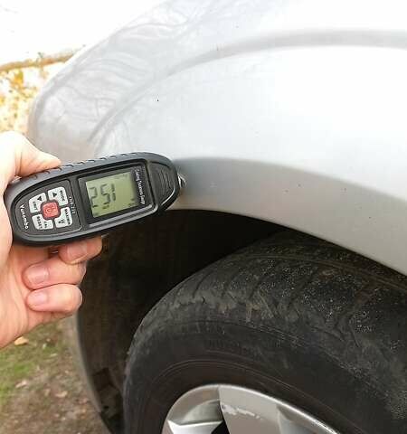 Сірий Форд Мондео, об'ємом двигуна 2 л та пробігом 303 тис. км за 5000 $, фото 30 на Automoto.ua