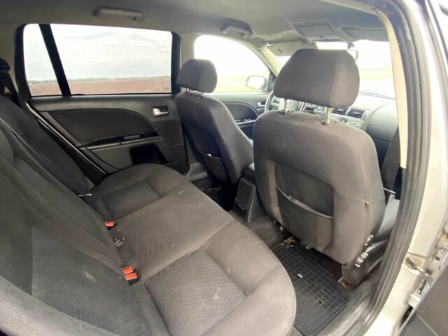 Серый Форд Мондео, объемом двигателя 2 л и пробегом 374 тыс. км за 3500 $, фото 8 на Automoto.ua