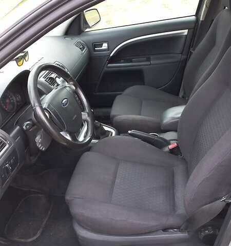 Сірий Форд Мондео, об'ємом двигуна 2 л та пробігом 303 тис. км за 5000 $, фото 14 на Automoto.ua