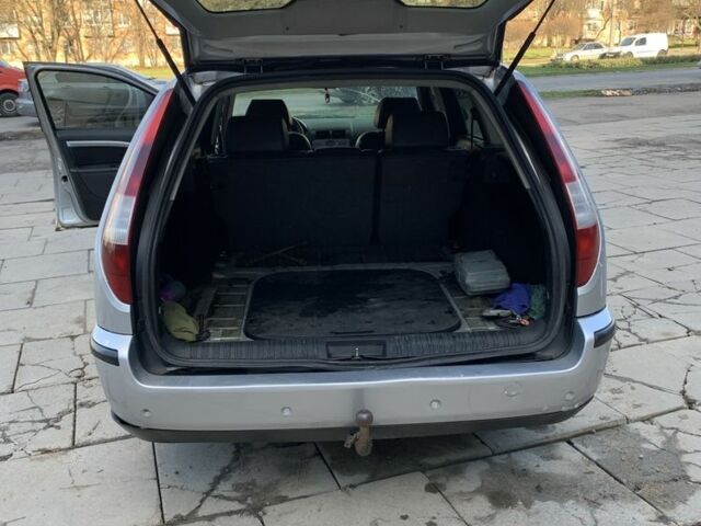 Серый Форд Мондео, объемом двигателя 2 л и пробегом 420 тыс. км за 2700 $, фото 7 на Automoto.ua