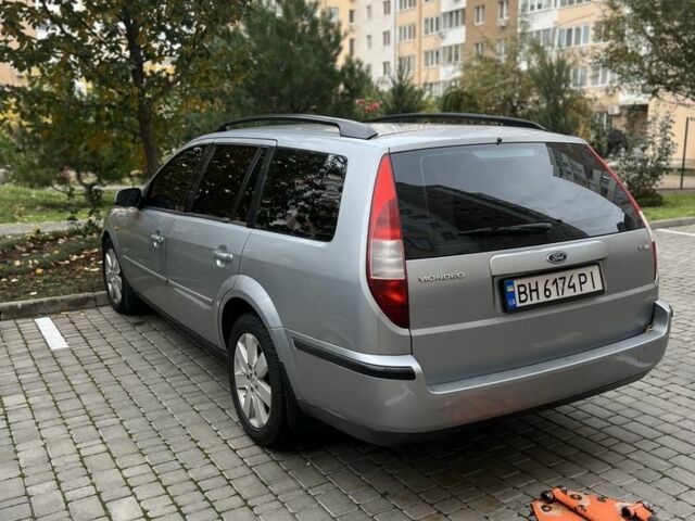 Серый Форд Мондео, объемом двигателя 2 л и пробегом 300 тыс. км за 4300 $, фото 6 на Automoto.ua