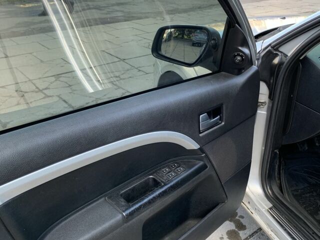 Серый Форд Мондео, объемом двигателя 2 л и пробегом 420 тыс. км за 2700 $, фото 5 на Automoto.ua